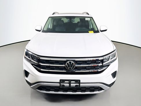 Used 2023 Volkswagen Atlas SE w/ Panoramic Sunroof Package AWD/4WD image 2