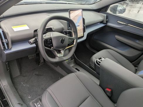 New 2026 Volvo EX30 Plus w/ Climate Package AWD/4WD image 14