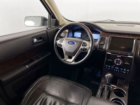 Used 2018 Ford Flex Limited image 25