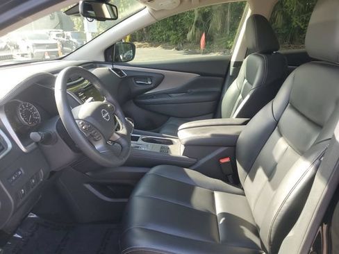 Certified 2024 Nissan Murano SV w/ SV Midnight Edition Package FWD image 14