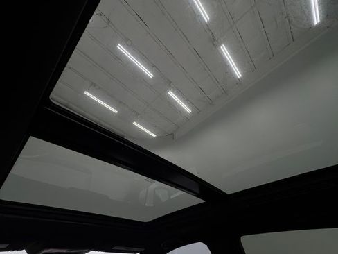 Used 2022 Cadillac XT5 Premium Luxury w/ Technology Package image 46