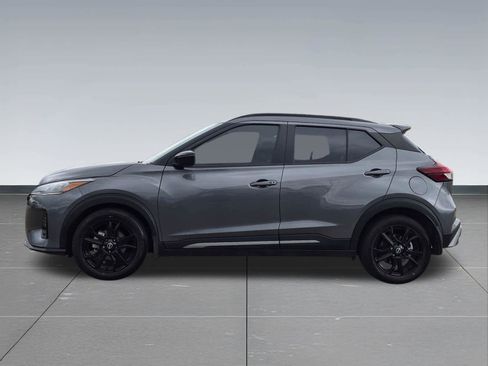 Used 2024 Nissan Kicks SR FWD image 4
