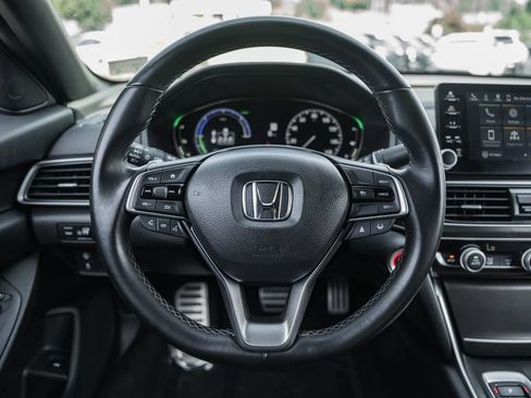 Used 2022 Honda Accord Sport image 26