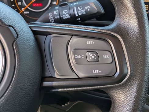 Used 2025 Jeep Wrangler Unlimited Sport AWD/4WD image 20