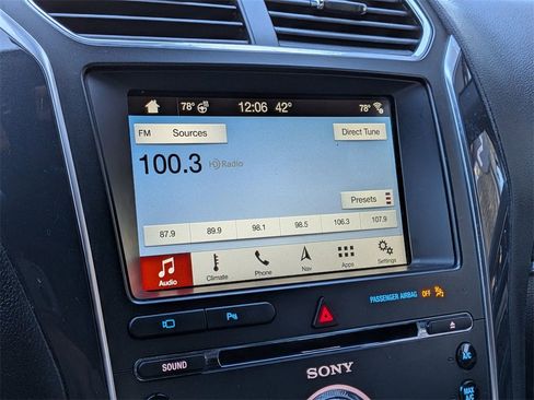 Used 2018 Ford Explorer Sport w/ Equipment Group 401A image 21