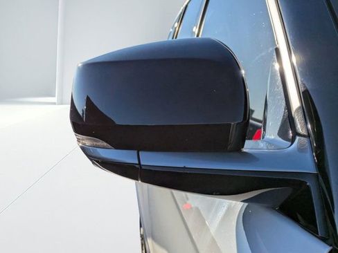 Used 2022 Jeep Grand Cherokee L Summit image 9