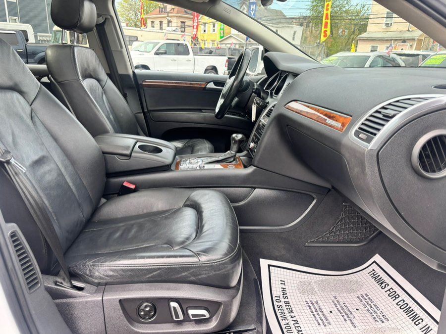 Used 2015 Audi Q7 3.0T Premium w/ Technology Package AWD/4WD image 36