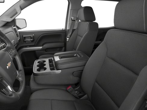 Used 2018 Chevrolet Silverado 1500 LT w/ All Star Edition AWD/4WD image 9