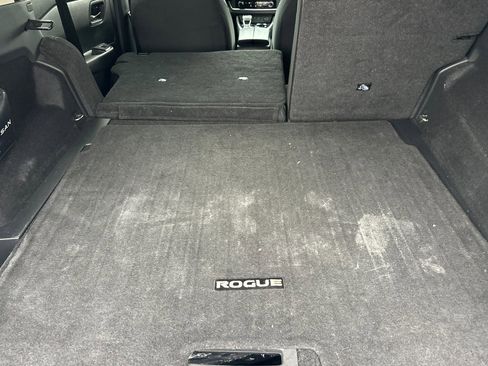 Certified 2024 Nissan Rogue S image 15