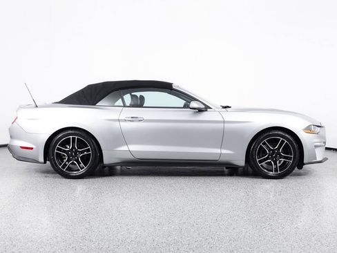 Used 2021 Ford Mustang Premium RWD image 10