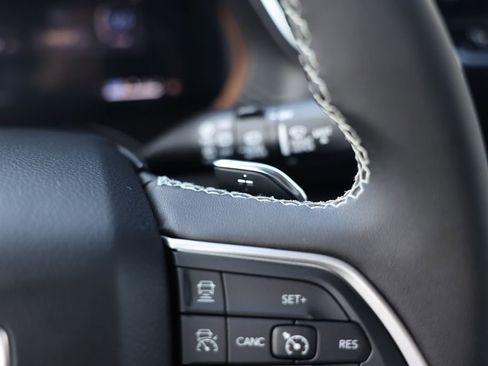 New 2025 Jeep Grand Cherokee Laredo w/ MOPAR Finishing Package image 25