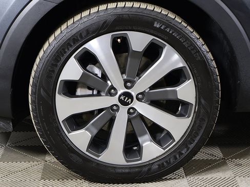 Used 2021 Kia Telluride EX w/ EX Premium Package image 25