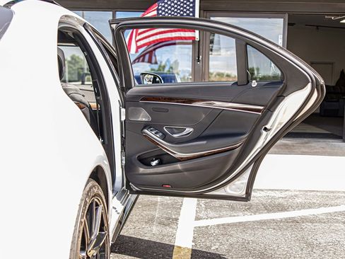 Used 2018 Mercedes-Benz S 450 4MATIC Sedan image 38