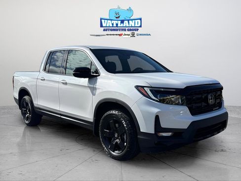 New 2026 Honda Ridgeline Black Edition image 9