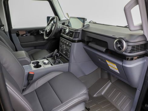 New 2025 INEOS Grenadier Fieldmaster Edition image 31