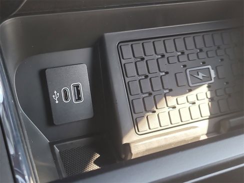 New 2025 Ford F150 XLT w/ Equipment Group 302A MID image 25