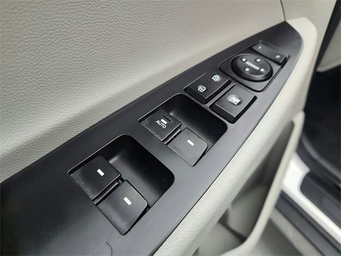 Used 2020 Hyundai Tucson Sport w/ Cargo Package image 19