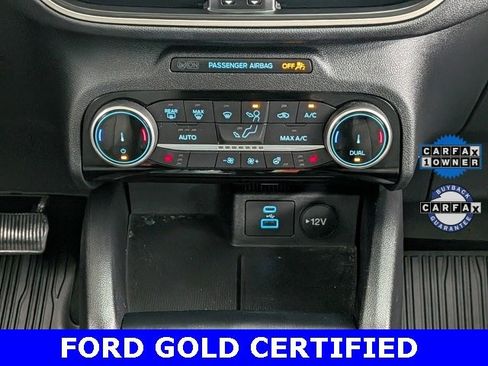 Certified 2022 Ford Escape SE w/ SE Sport Appearance Package image 29