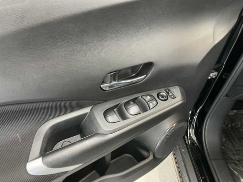 Used 2024 Nissan Kicks SR image 19