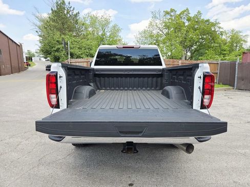 Used 2024 GMC Sierra 2500 Pro w/ 1SA Pro Safety Plus Package AWD/4WD image 13