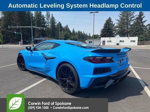 Used 2024 Chevrolet Corvette Z06 RWD image 8