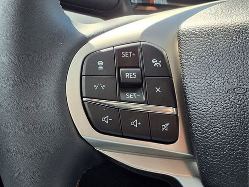 New 2026 Ford Explorer Active image 14