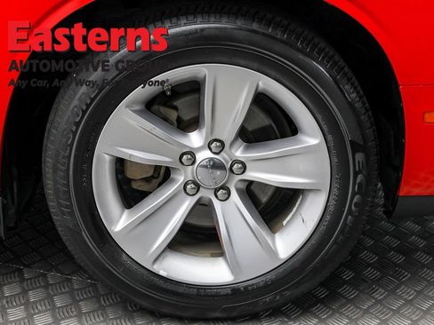 Used 2023 Dodge Challenger SXT image 28