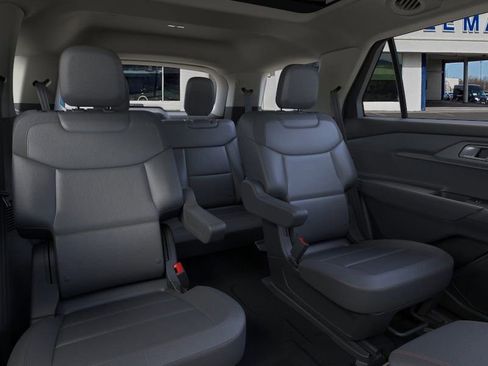 New 2026 Ford Explorer Active w/ Active Comfort Package image 12