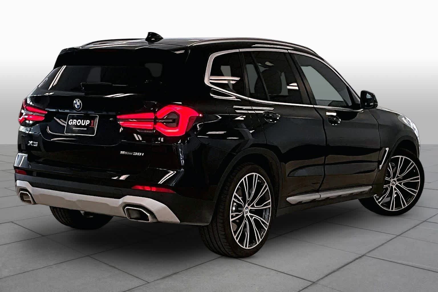 Used 2024 BMW X3 sDrive30i w/ Premium Package w/ZPA RWD image 12