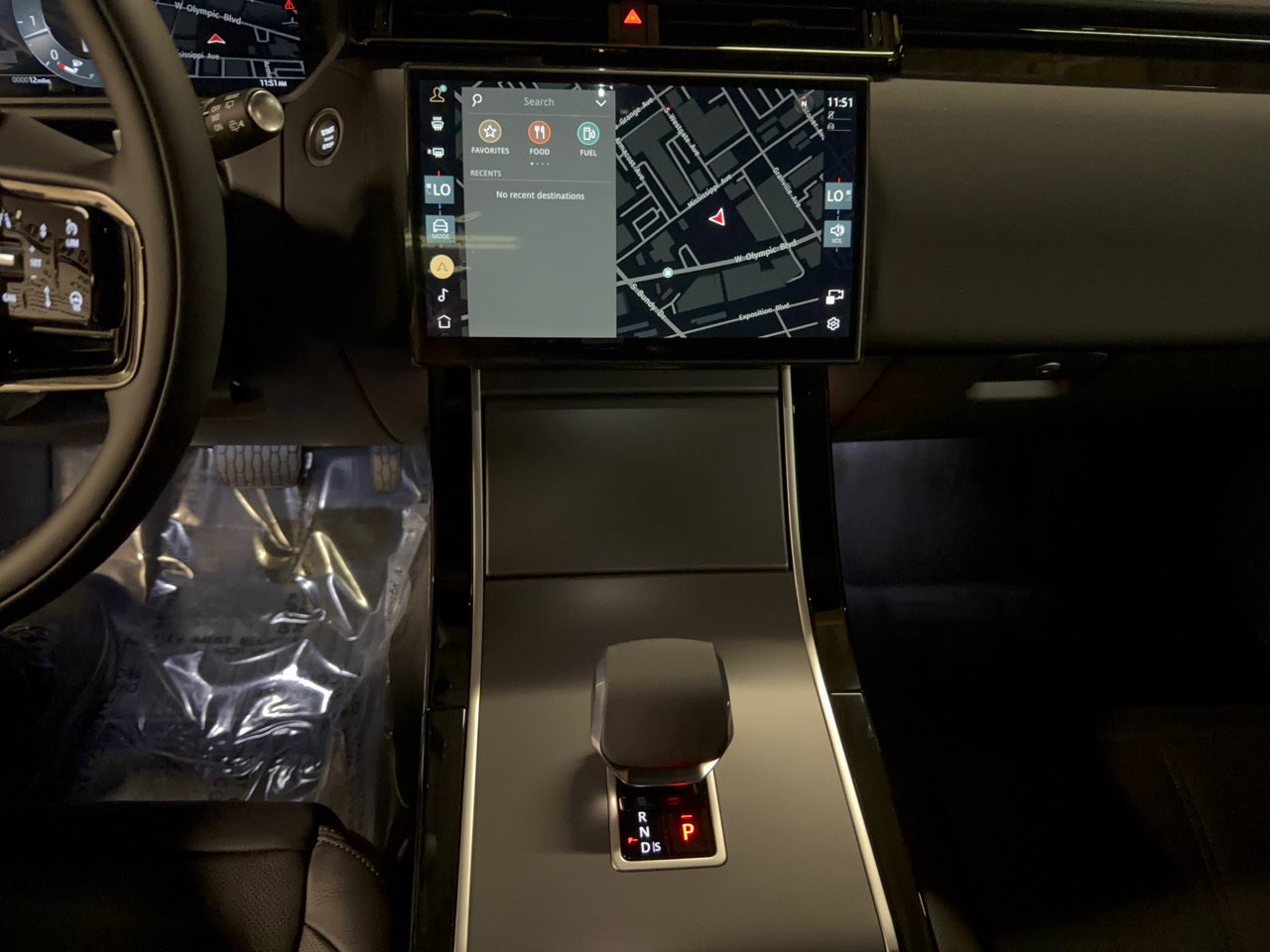 New 2026 Land Rover Range Rover Velar S AWD/4WD image 22