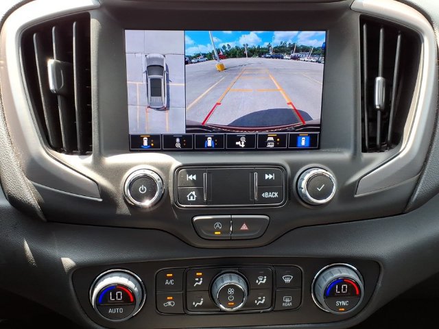 Used 2023 GMC Terrain AT4 w/ Infotainment Package II AWD/4WD image 18