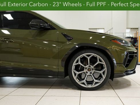 Used 2023 Lamborghini Urus Performante AWD/4WD image 23