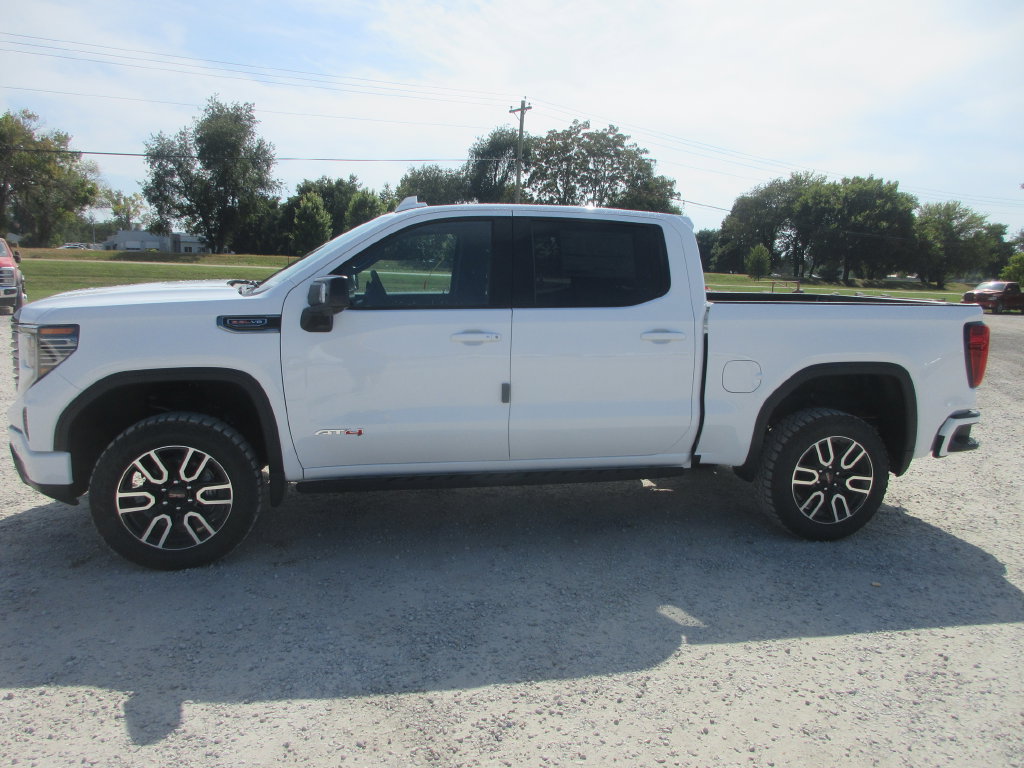 New 2026 GMC Sierra 1500 AT4 w/ AT4 Premium Package AWD/4WD image 11