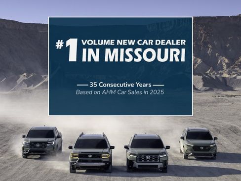 Used 2026 GMC Acadia Elevation w/ Elevation Premium Package FWD image 28