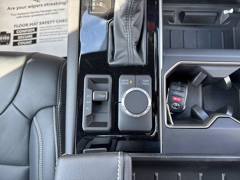 New 2026 Toyota Tundra Limited AWD/4WD image 20