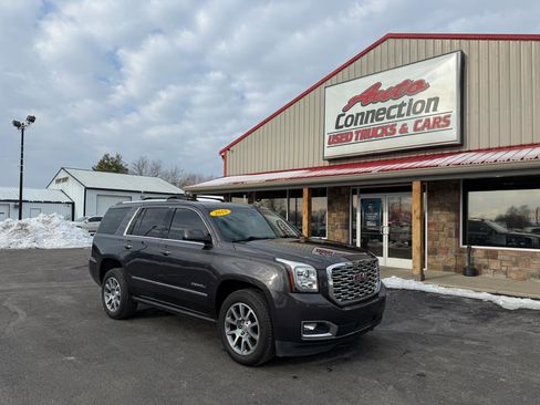 Used 2018 GMC Yukon Denali image 2