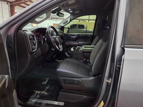 Used 2019 Chevrolet Silverado 1500 LT w/ Texas Edition image 6