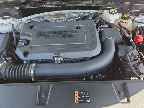 Used 2022 Buick Envision Avenir w/ Safety Package AWD/4WD image 28