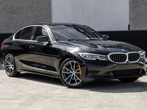 Used 2021 BMW 330i Sedan w/ Convenience Package image 6