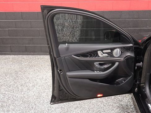 Used 2019 Mercedes-Benz E 53 AMG 4MATIC Sedan image 36