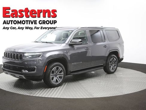 Used 2024 Jeep Wagoneer Series II AWD/4WD image 59