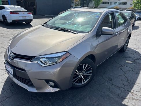Used 2016 Toyota Corolla LE image 9