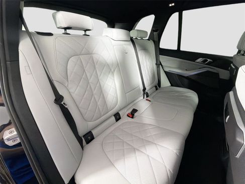 New 2026 BMW X5 xDrive50e w/ M Sport Package AWD/4WD image 27