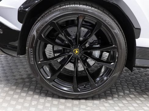Used 2024 Lamborghini Urus S AWD/4WD image 55
