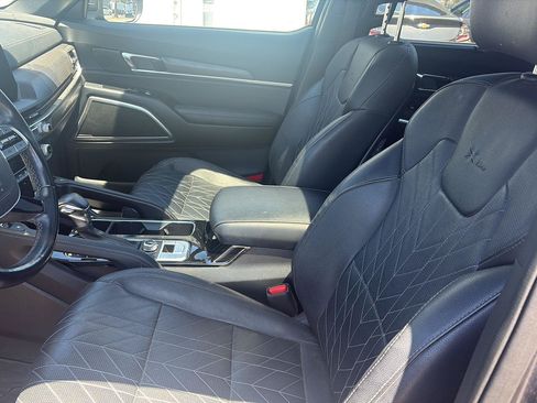 Used 2023 Kia Telluride EX X-Line AWD/4WD image 12