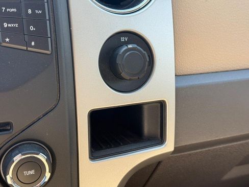 Used 2014 Ford F150 XLT w/ Equipment Group 302A Luxury AWD/4WD image 19
