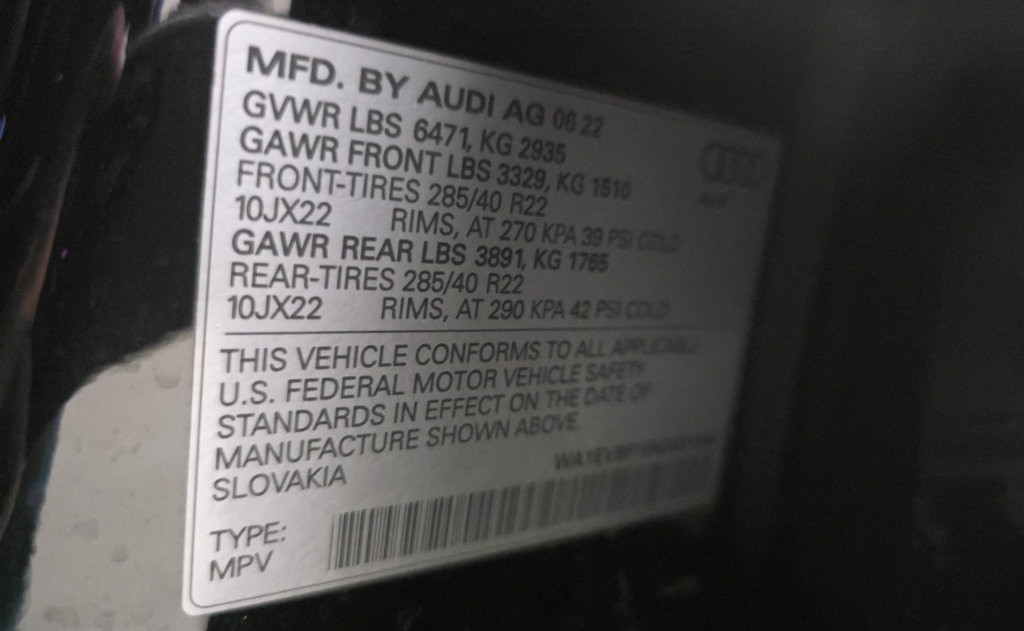 Used 2022 Audi Q8 Premium Plus w/ Premium Plus Package AWD/4WD image 9