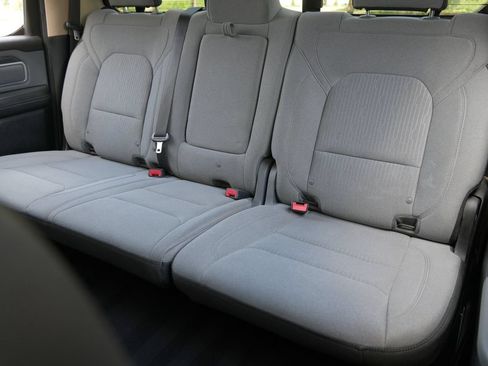 Used 2019 RAM 1500 Big Horn RWD image 13