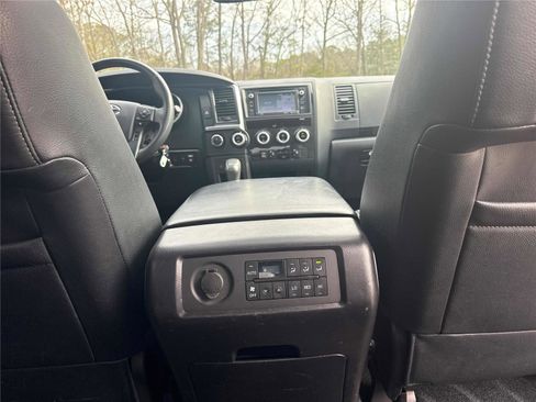 Used 2018 Toyota Sequoia TRD Sport image 29