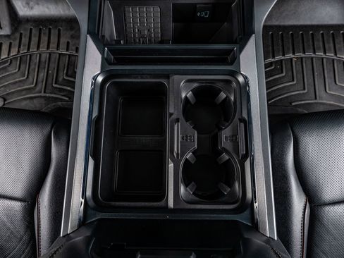 Used 2023 Ford F450 Lariat w/ Lariat Ultimate Package image 28